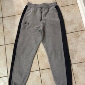 Under Armour sweatpants, youth x-large
